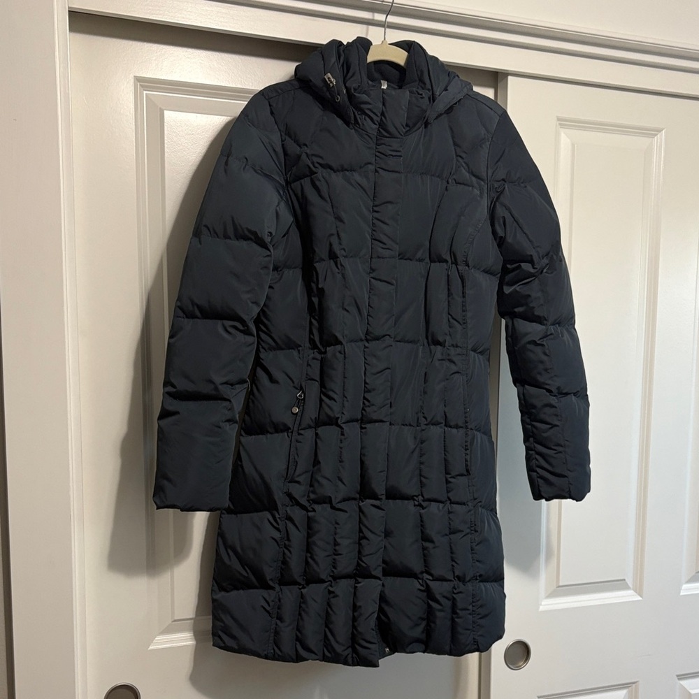 Eddie Bauer Women's Dark dusty Blue Quilted Puffer Coat